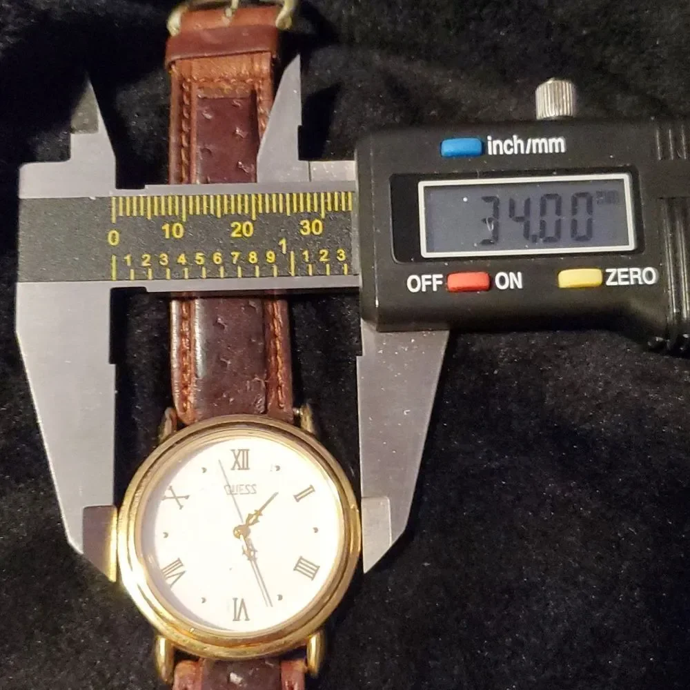 Vintage GUESS 1991 Unisex Art Deco Style Watch Roman Numerals &‎ Dots Dial